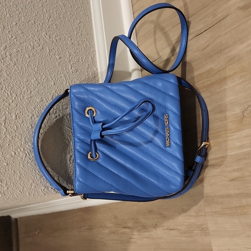 Michael Kors Bags| Michael Kors Blue Bucket Bag
